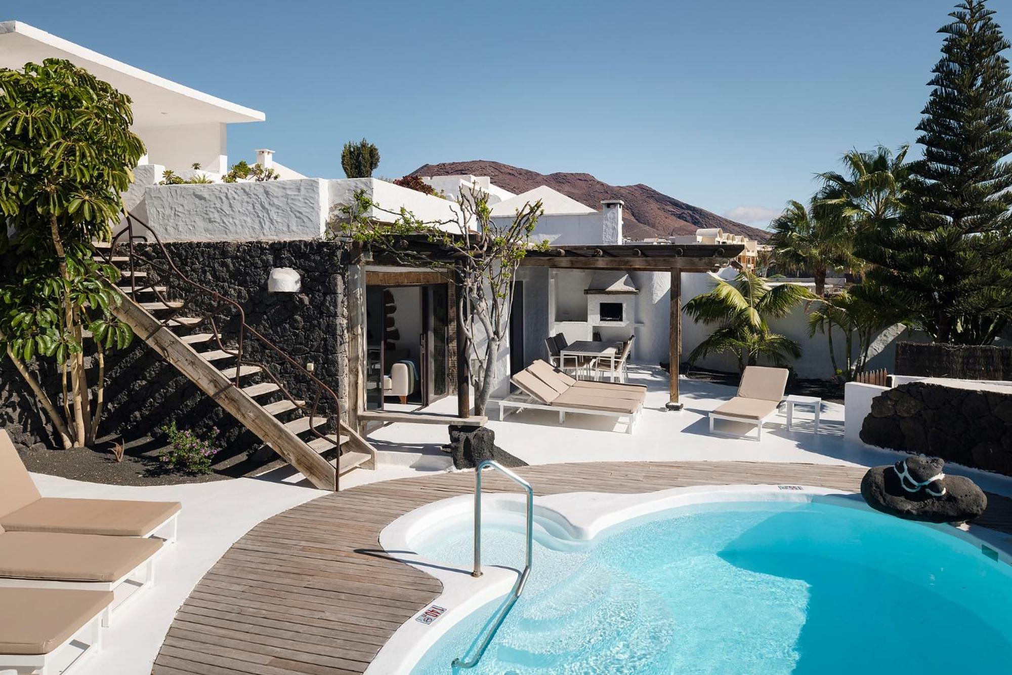 Kamezi Boutique Hotel Villas Плая Бланка Екстериор снимка
